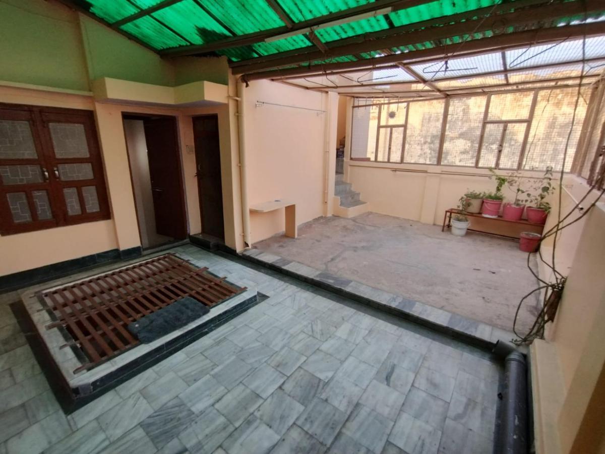 Heritage Homestay@Old City Near Ganges Βαρανάσι Εξωτερικό φωτογραφία